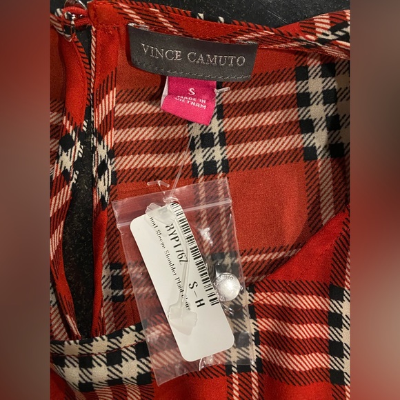🆕 Vince Camuto 💌 Short Sleeve Shoulder Plaid Blouse Red Burnt Amber top size S - Picture 6 of 8